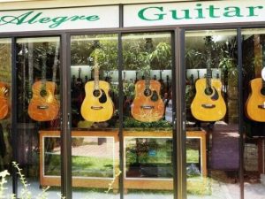 Alegre-Guitar-Showroom Alegre Guitar Factory